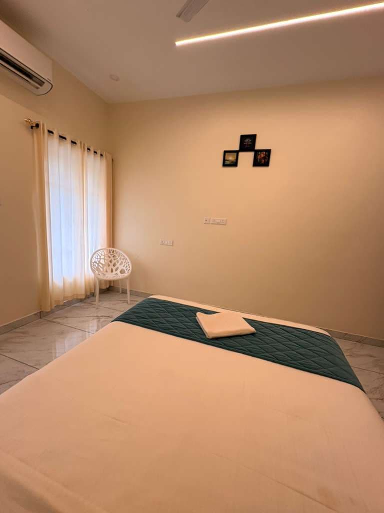 AC Executive Room